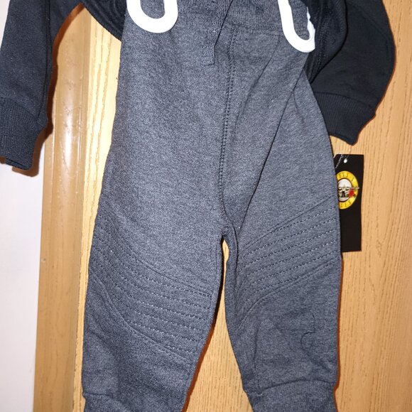 NEW Black Baby 2pc Guns N' Roses Top and Bottom Set - Picture 4 of 10